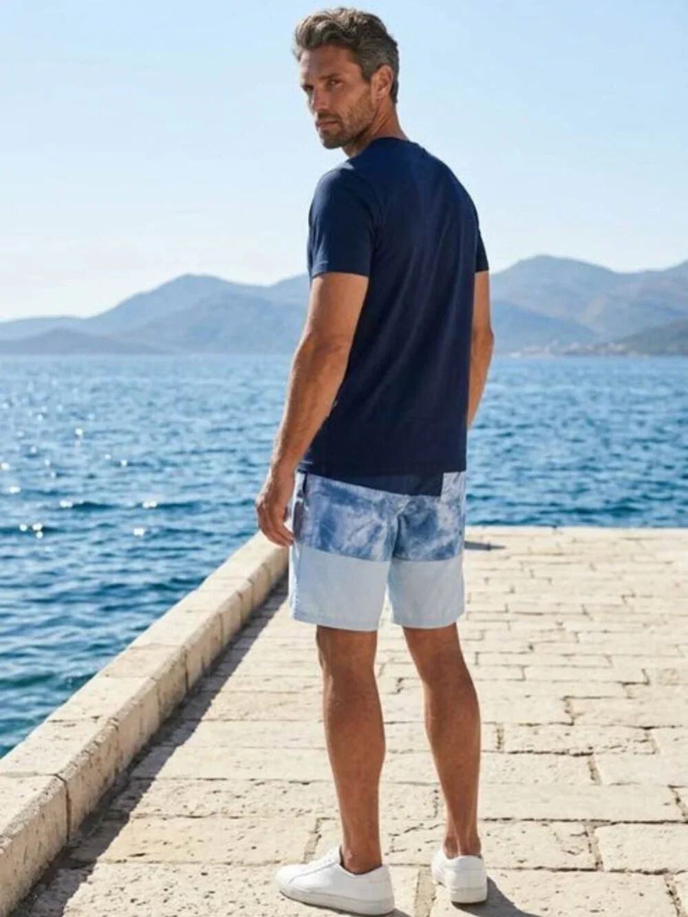Old Navy hit beach